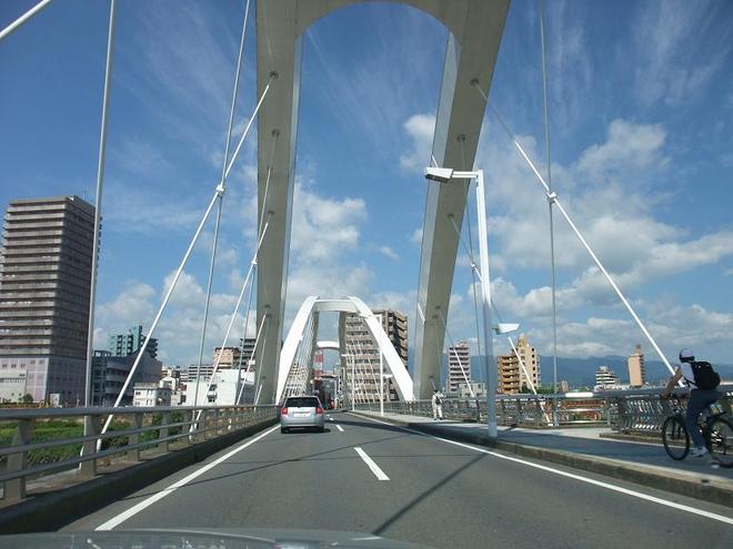 022-bridge.jpg
